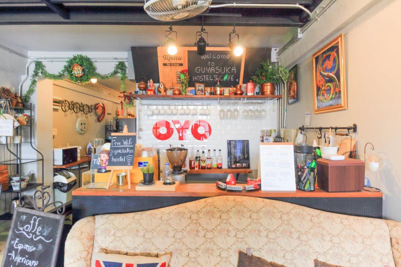 Oyo 421 Guyasuka Hostel & Cafe Bangkok Exteriér fotografie